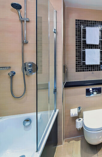 https://blockeddrainskarrinyup.com.au/uploads/2025/07/blocked-shower-drains-26575.jpg